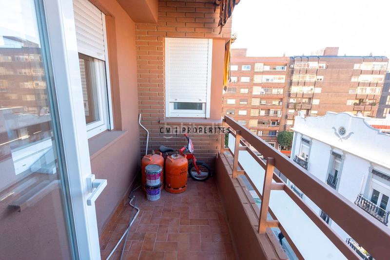 Foto 8bda49f2-9afa-46a6-8b45-a78871c1c187. Location appartement avec parking dans Aiora Valencia