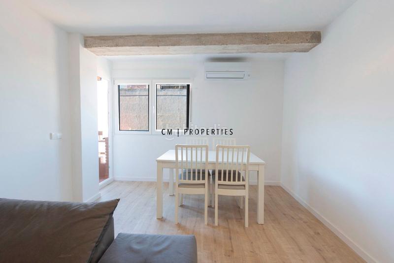 Foto d2ade3ad-b1e2-41a1-8d61-57d98a68ef39. Location appartement avec parking dans Aiora Valencia