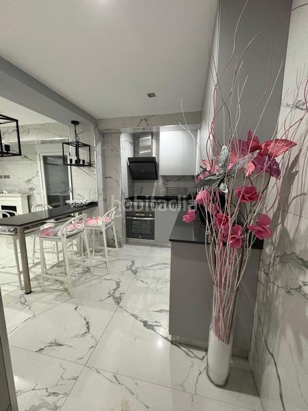 Foto 354e65fb-5abb-4bc1-be1f-59ebd31c3915. Appartamento con riscaldamento in Na Rovella - Hermanos Maristas Valencia