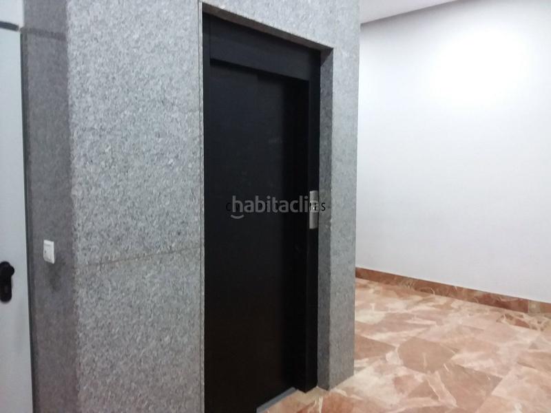 Foto f037eb49-8e91-4e8f-aa84-54e152220f12. Àtic amb calefacció aparcament a Zona Avenida Alta - Auditorio Torrent