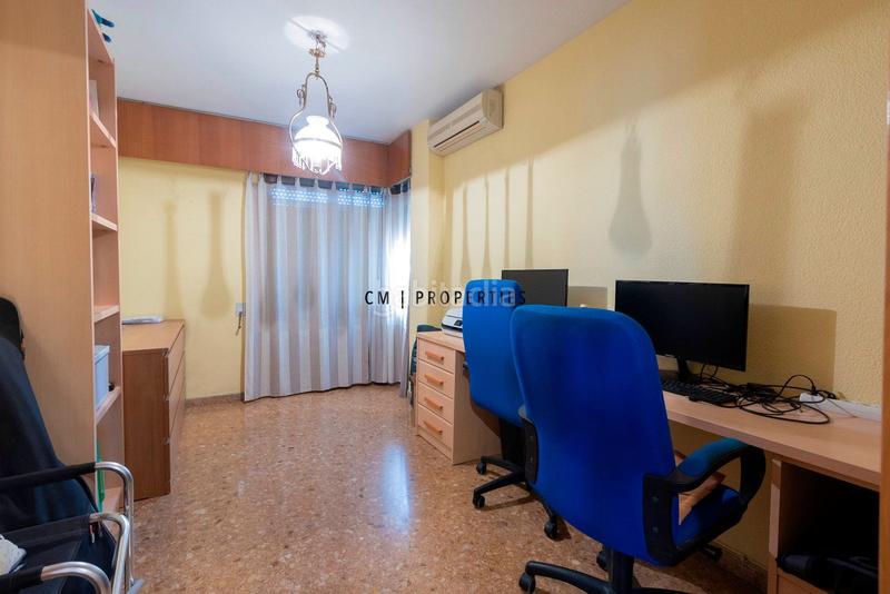 Foto 0e321fb9-36df-45cd-a45d-39623bae7649. Etagenwohnung mit heizung parking in Jaume Roig Valencia