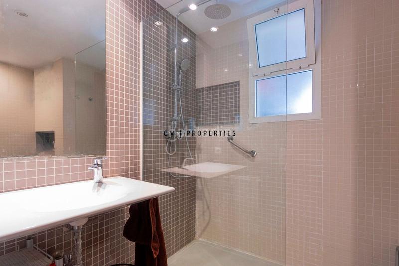 Foto 3bbfaac0-9b9c-46c5-80d4-7766c8767d0c. Etagenwohnung mit heizung parking in Jaume Roig Valencia