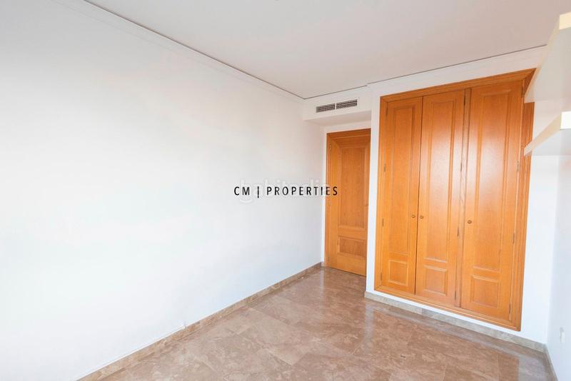 Foto a3871ede-a5cf-4401-aa33-cfc3c93331ec. Appartement avec chauffage parking dans Sant Pau Valencia