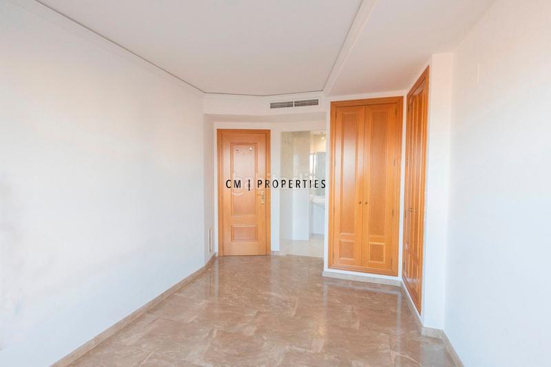 Foto faba2c0e-e351-4d7b-b332-f7203dcbf354. Appartement avec chauffage parking dans Sant Pau Valencia