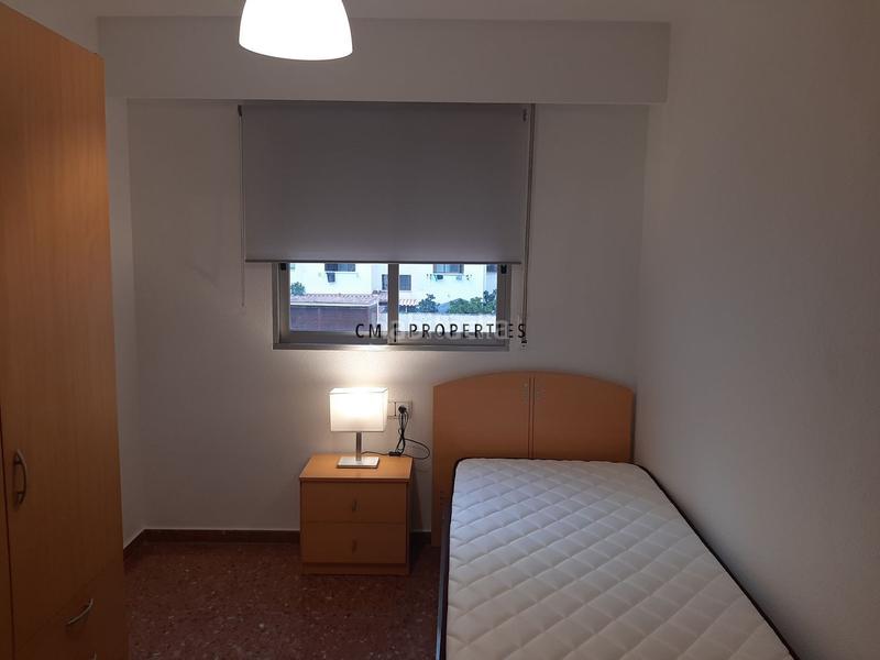 Foto c8f5b671-80d5-48e3-970a-91c92a74db51. Rent flat in Nou Moles Valencia