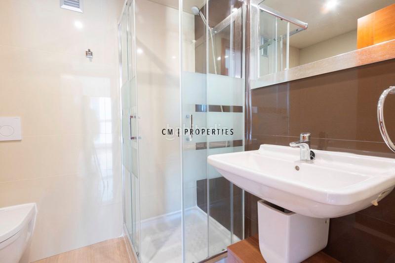 Foto 7b624d7c-e876-4b96-a983-8233a914f6e4. Location appartement avec chauffage parking piscine dans Valencia