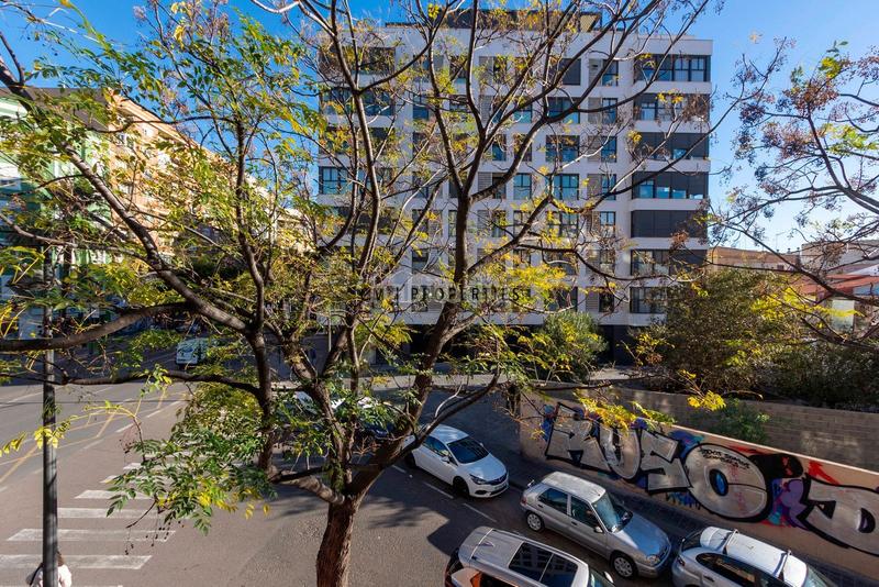 Foto 41024520-ec93-48f6-bc1f-2f94a3c4a688. Location appartement dans En Corts - Doctor Waksman Valencia