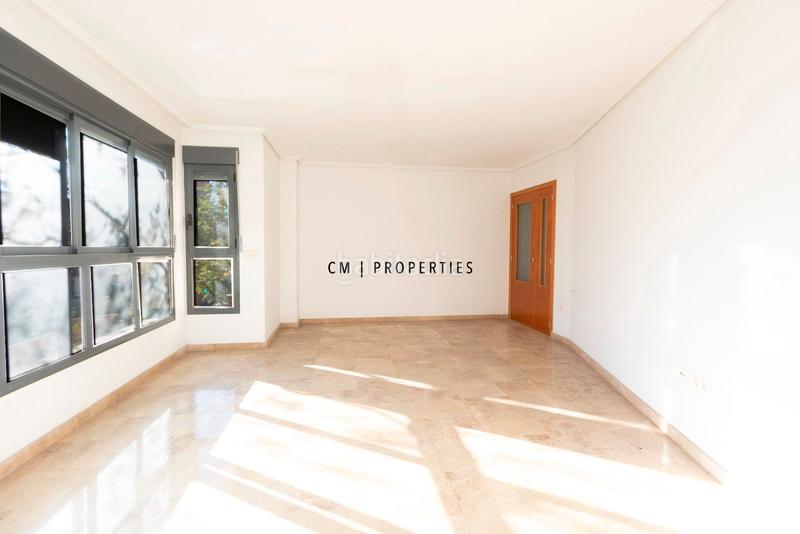 Foto 6583a3d7-fa37-4865-9a70-10ad7d95f917. Location appartement dans En Corts - Doctor Waksman Valencia