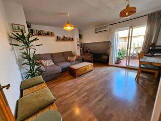 Lloguer Àtic  Calle comte montornes. Ático de tres habitaciones y dos cuartos de baño paterna, campam