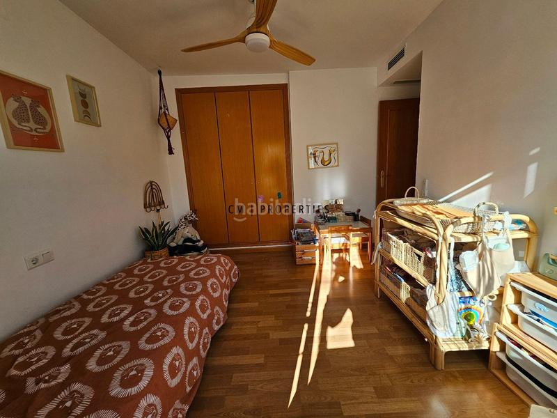 Foto 175e0ac0-85d6-4895-aaf0-f8a9c260516c. Lloguer àtic a Centro Ciudad Paterna