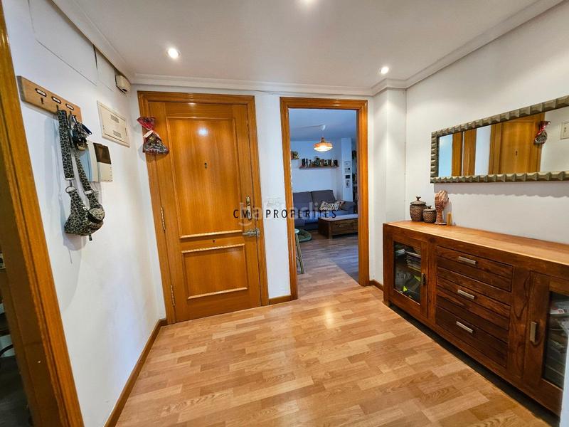 Foto 398970d2-05b1-44bd-8614-cfbb6745103e. Rent penthouse in Centro Ciudad Paterna