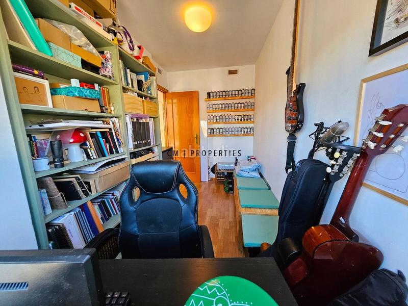 Foto 60e96f64-da57-40b9-a8f2-73b4fe0bb29f. Rent penthouse in Centro Ciudad Paterna