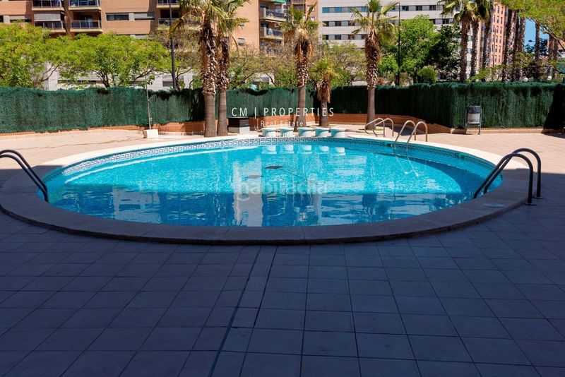 Foto b73c9f0a-e3ba-464f-bb48-87d3f3f64d55. Àtic amb aparcament piscina a Penya-Roja - Avda. Francia Valencia