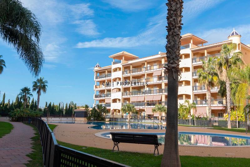 Foto dabc6ad3-2f84-42d7-9ee7-f244e74784e7. Alquiler piso apartamento en alquiler en playa de canet en Canet d´en Berenguer