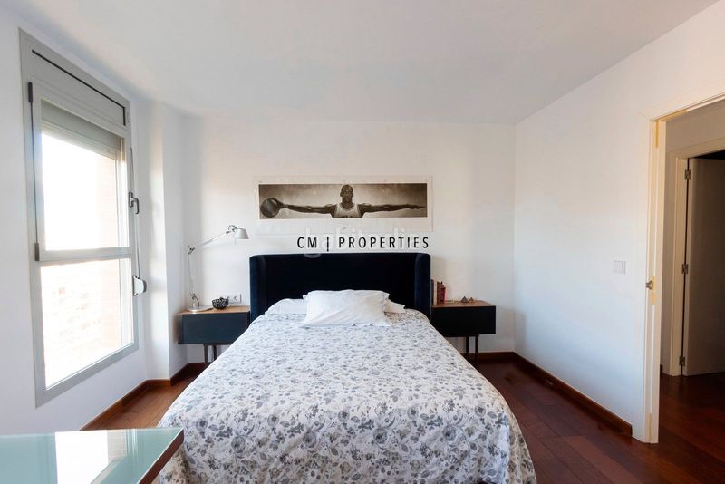 Piso residencial con piscina y muy buenas calidades, con posibilidad de tres habitaciones en Valencia - Imagen 23