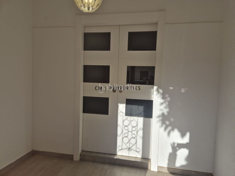 Foto 47705157-eeb1-4121-9e0b-f1a09c984b25. Casa adossada a Aldaia