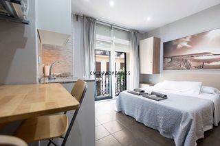 Affitto Piccolo appartamento  Adressadors. Apartamento en alquiler en el centro de valencia