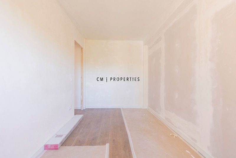 Piso de tres habitaciones y dos baños zona patraix en Valencia - Imagen 18