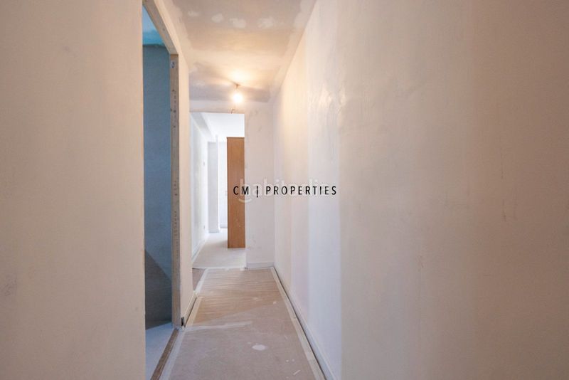 Piso de tres habitaciones y dos baños zona patraix en Valencia - Imagen 12