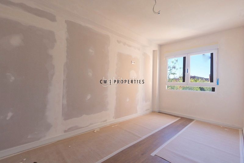 Piso de tres habitaciones y dos baños zona patraix en Valencia - Imagen 16