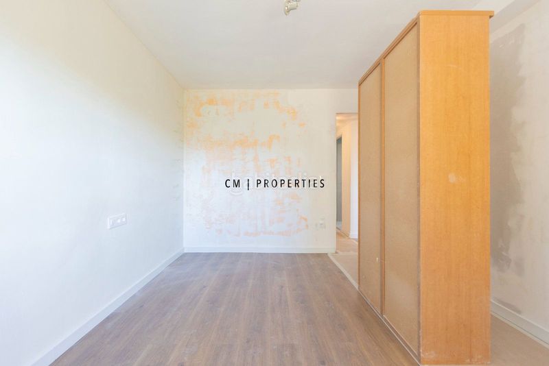 Piso de tres habitaciones y dos baños zona patraix en Valencia - Imagen 21