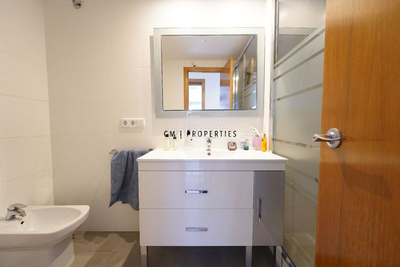 Foto caf5319d-3bc0-4b0f-83cb-d9f1aa3683cb. Pis amb calefacció aparcament a Barrio de Campanar Valencia