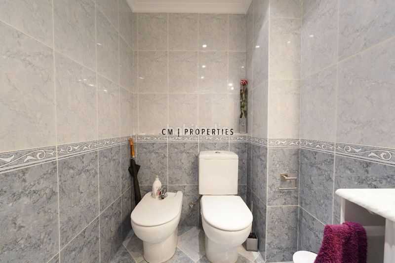 Foto cafd07e2-8d4f-42b8-a6a9-f8c78f7e38bb. Pis amb calefacció aparcament a Barrio de Campanar Valencia