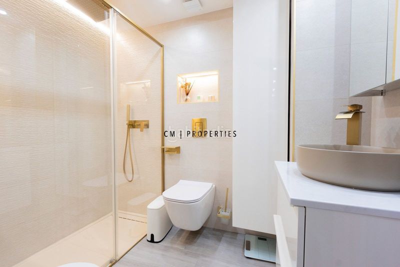 Piso en venta 3 habitaciones, 2 baños, 2 plazas de garaje y 2 trasteros patraix en Valencia - Imagen 18