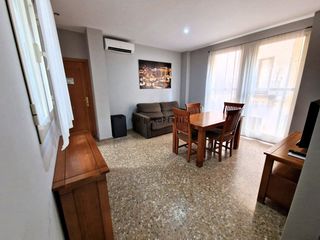 Rent Flat  Derechos. Apartamento en alquiler en zoan mercado central de valencia