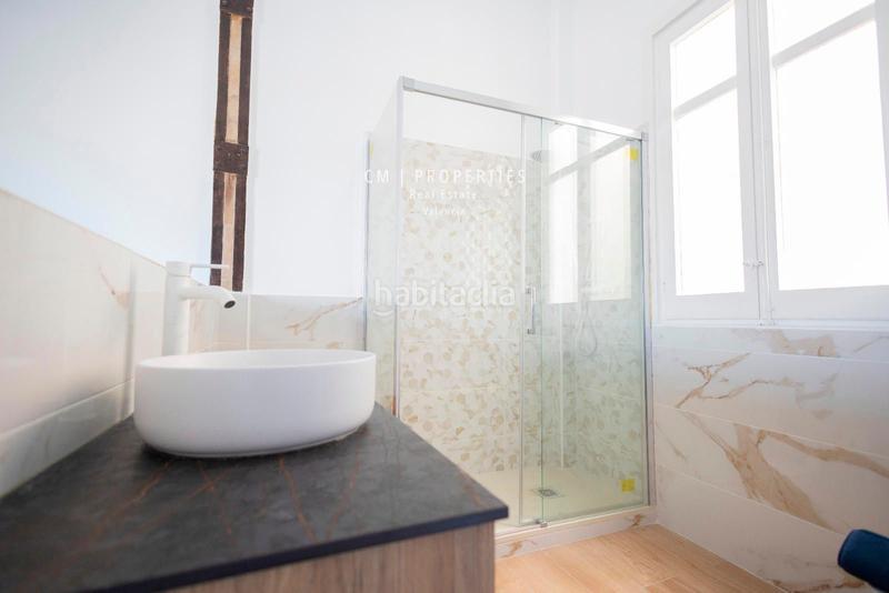 Foto 2943e4fa-27a2-4586-8205-e48ad48af602. Rent penthouse with heating in Sant Francesc Valencia