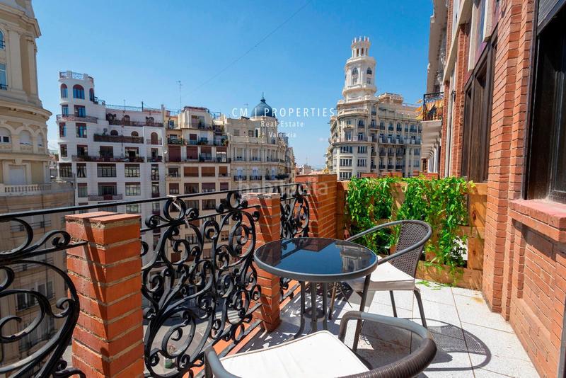 Foto 5c5d7870-52b6-4539-9689-ab669677f5f4. Rent penthouse with heating in Sant Francesc Valencia