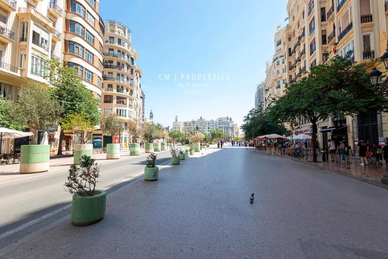 Foto 74074cb6-4b43-4936-b716-2d81c40e8027. Rent penthouse with heating in Sant Francesc Valencia