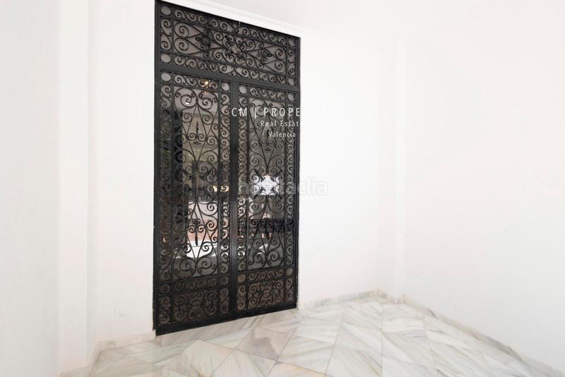 Foto 8a928dbf-393f-444b-9fcf-50240c853a77. Rent penthouse with heating in Sant Francesc Valencia