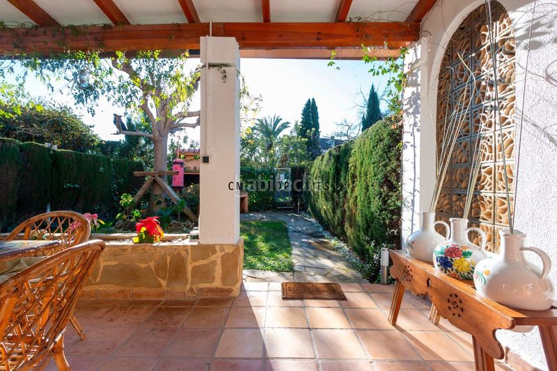 Foto d064dcce-757b-4d1d-9d4b-32f738f0fd6b. Casa adossada amb calefacció piscina a La Cañada Paterna