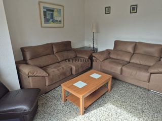 Miete Etagenwohnung in El Castell. Piso de 3 habitaciones para estudiantes en burjassot