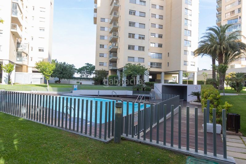 Foto 247c4a65-96b5-4695-93b2-96f5bb257123. Pis amb calefacció piscina a Sant Pau Valencia