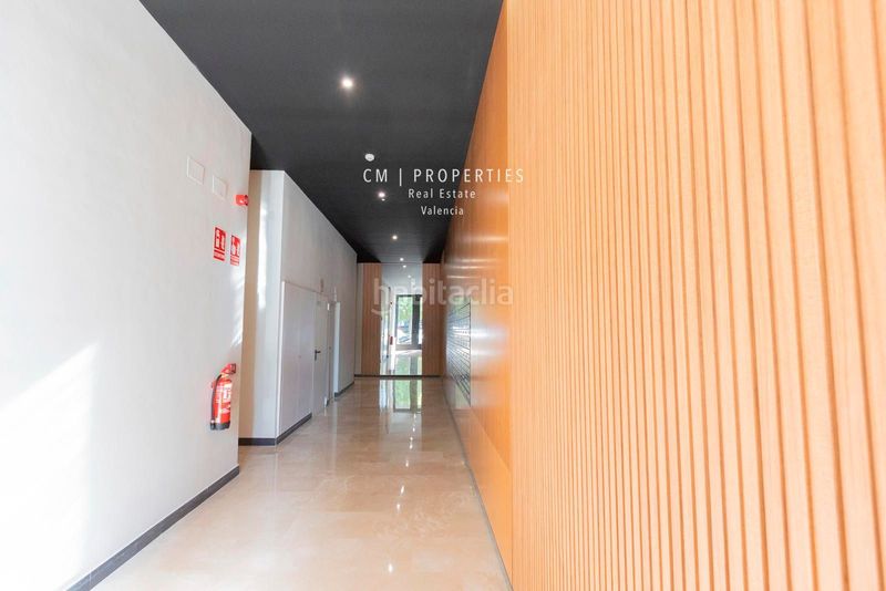 Foto 6f391bdd-e4ac-4cf1-8196-0e4cb5cc2a4c. Rent flat with heating parking pool in Ciutat Jardí Valencia