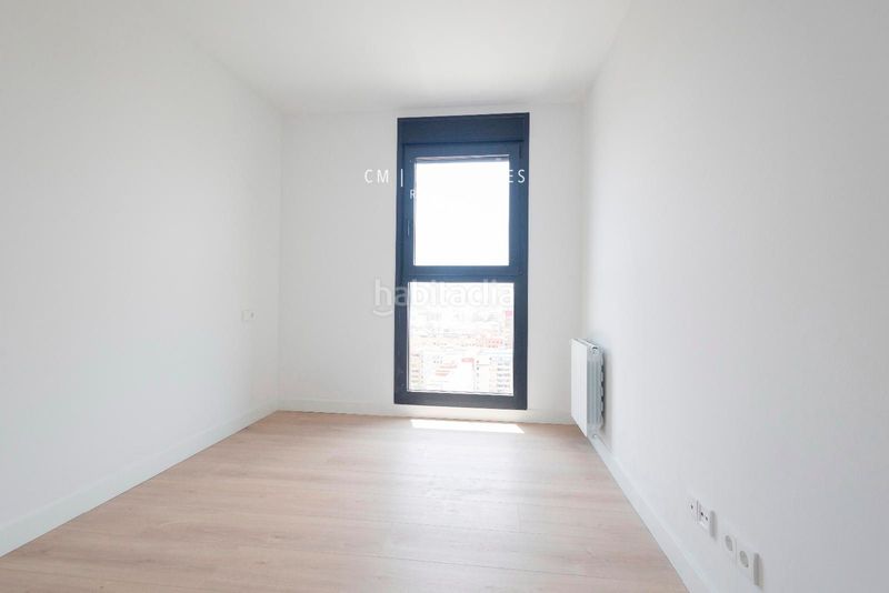 Foto 771d0ca5-069b-4964-9288-e5a7561d1923. Rent flat with heating parking pool in Ciutat Jardí Valencia