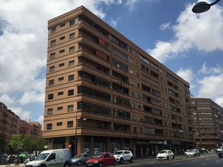 Location Appartement  Avenida de giorgeta. Alquiler de piso de cuatro habitaciones en avenida giorgeta