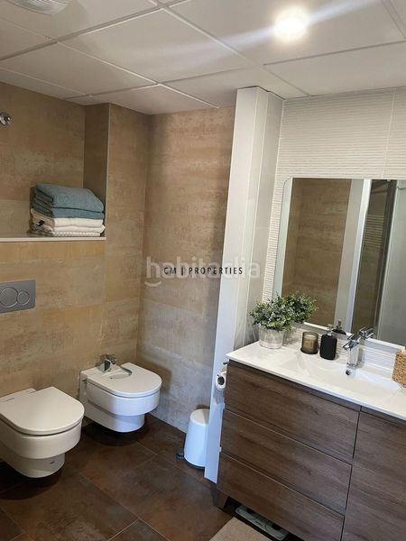 Foto d0136646-1c08-4c28-ab2c-fe058fd2d13c. Lloguer casa aparellada amb calefacció aparcament piscina a Chiva
