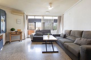 Flat  Burjasot. Piso en venta de 3 habitaciones junto al jardín del turia en la
