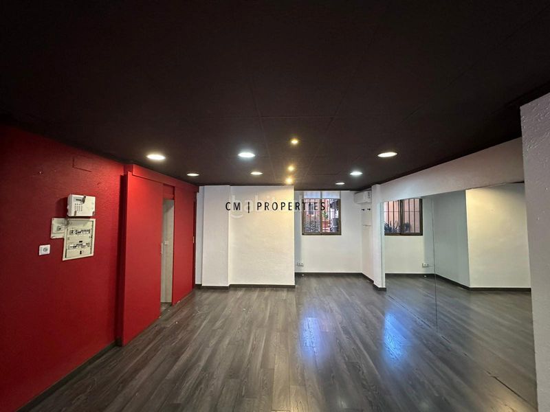 Foto 0b969405-6362-4f7c-aa31-02fc47eeb5dd. Local comercial a Jaume Roig Valencia