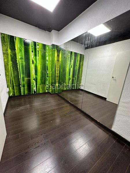 Foto 5281a158-4936-4fcd-9bde-9264ef6be560. Local comercial a Jaume Roig Valencia