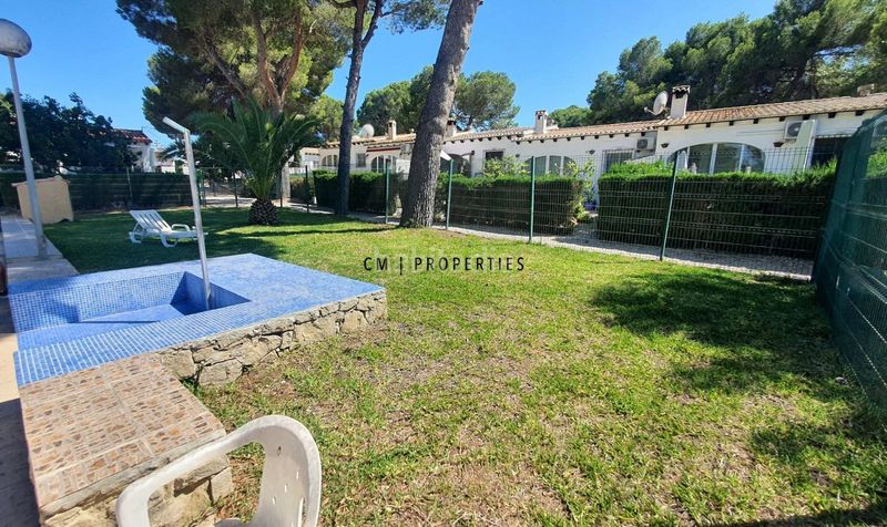 Foto 73ae32f9-da97-4a43-89f0-ddefa977f4a7. Casa adossada amb calefacció piscina a Casco Urbano Moraira