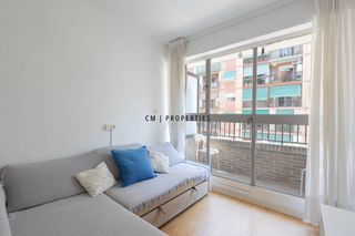 Pis  Rodrigo pertegas. Piso en venta de 3 habitaciones en el grau