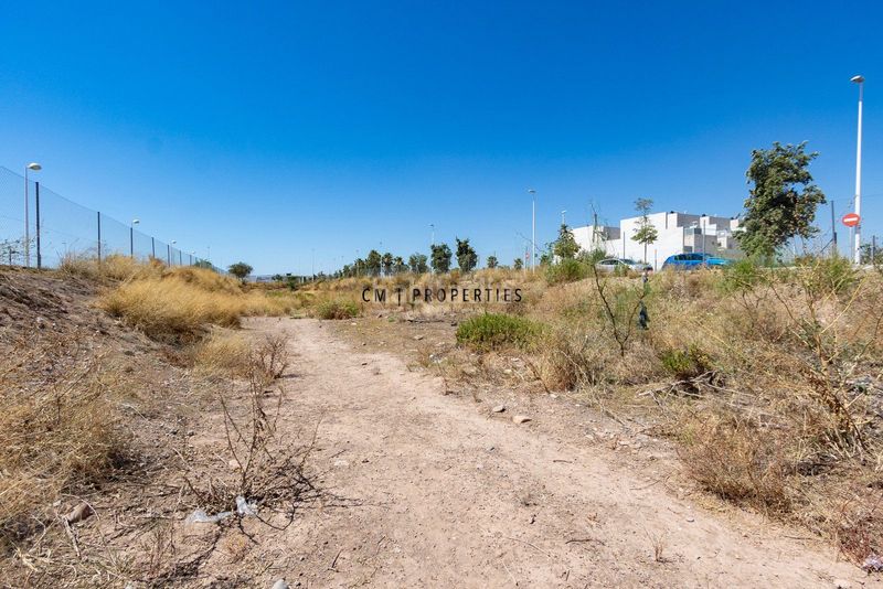 Foto cbea00fd-7a60-4618-b54c-e6770dd46a5e. Finca rústica a Zona Estación Sagunt