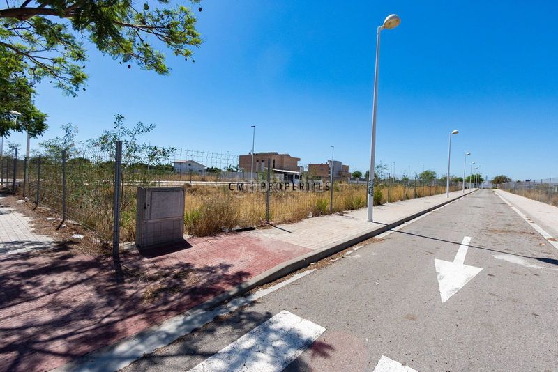 Foto eef22725-b250-4aef-a500-93d6159d603e. Finca rústica a Zona Estación Sagunt