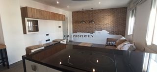 Flat  San jose. Piso reformado de 3 habitaciones  con terraza de 20 m en puerto