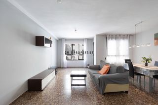 Location Appartement  General prim. Piso en venta de 3 dormitorios en burjassot