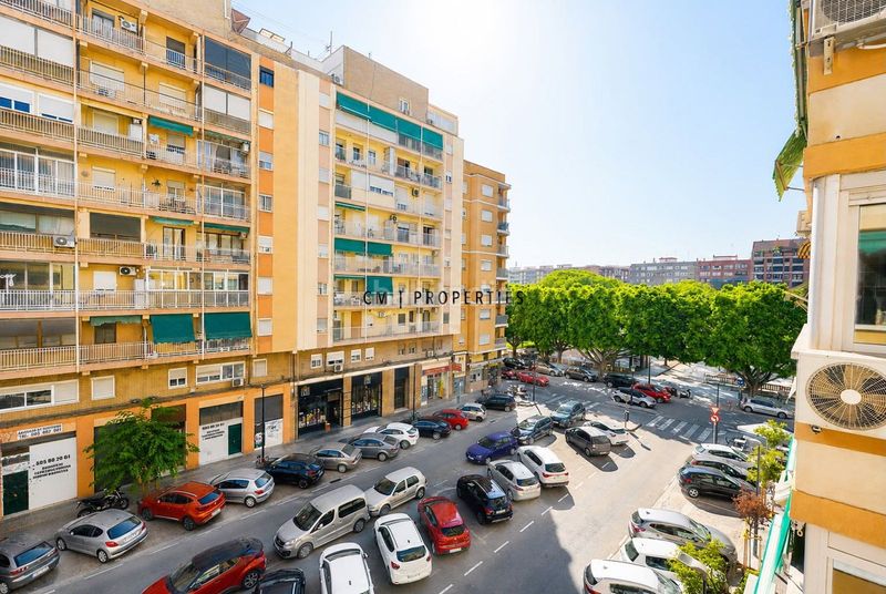 Foto c82d5a40-e61f-4026-b084-4576f308bf67. Pis amb calefacció a Barrio de Patraix Valencia